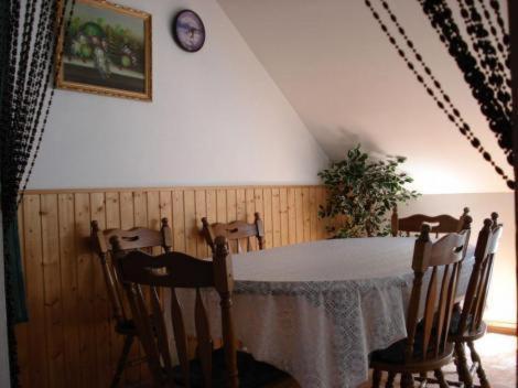 Joós Panzió Acomodação com café da manhã Sárvár Exterior foto